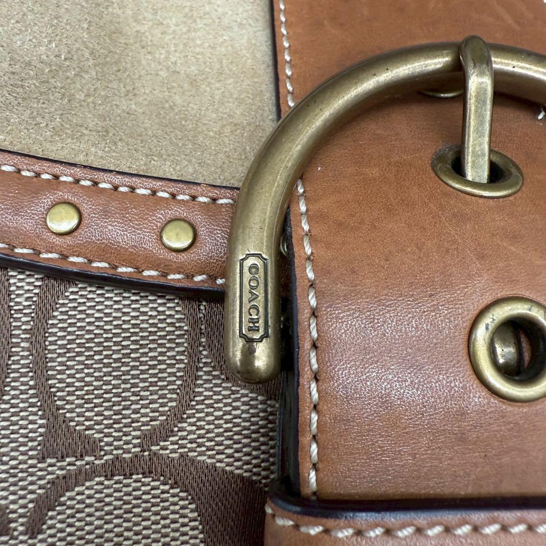 VINTAGE COACH SIGNATURE SHOULER BAG