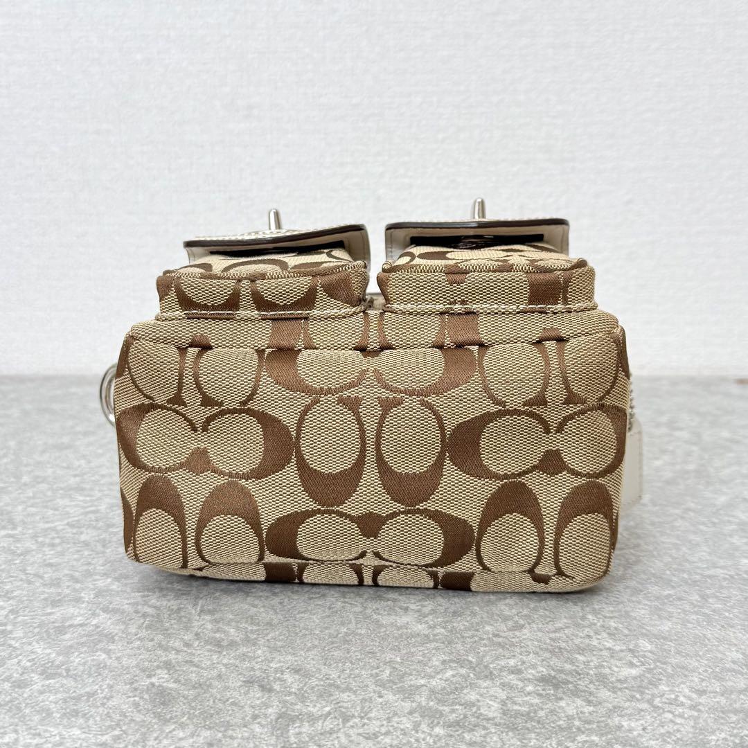 COACH SIGNATURE MINI BAG