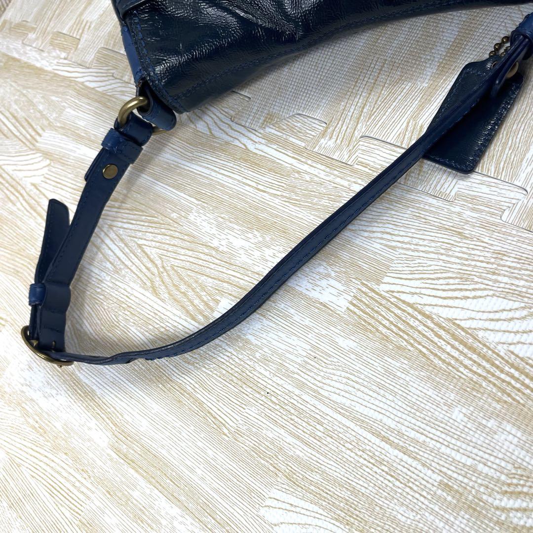 COACH SHOULDER BAG - VINTAGE
