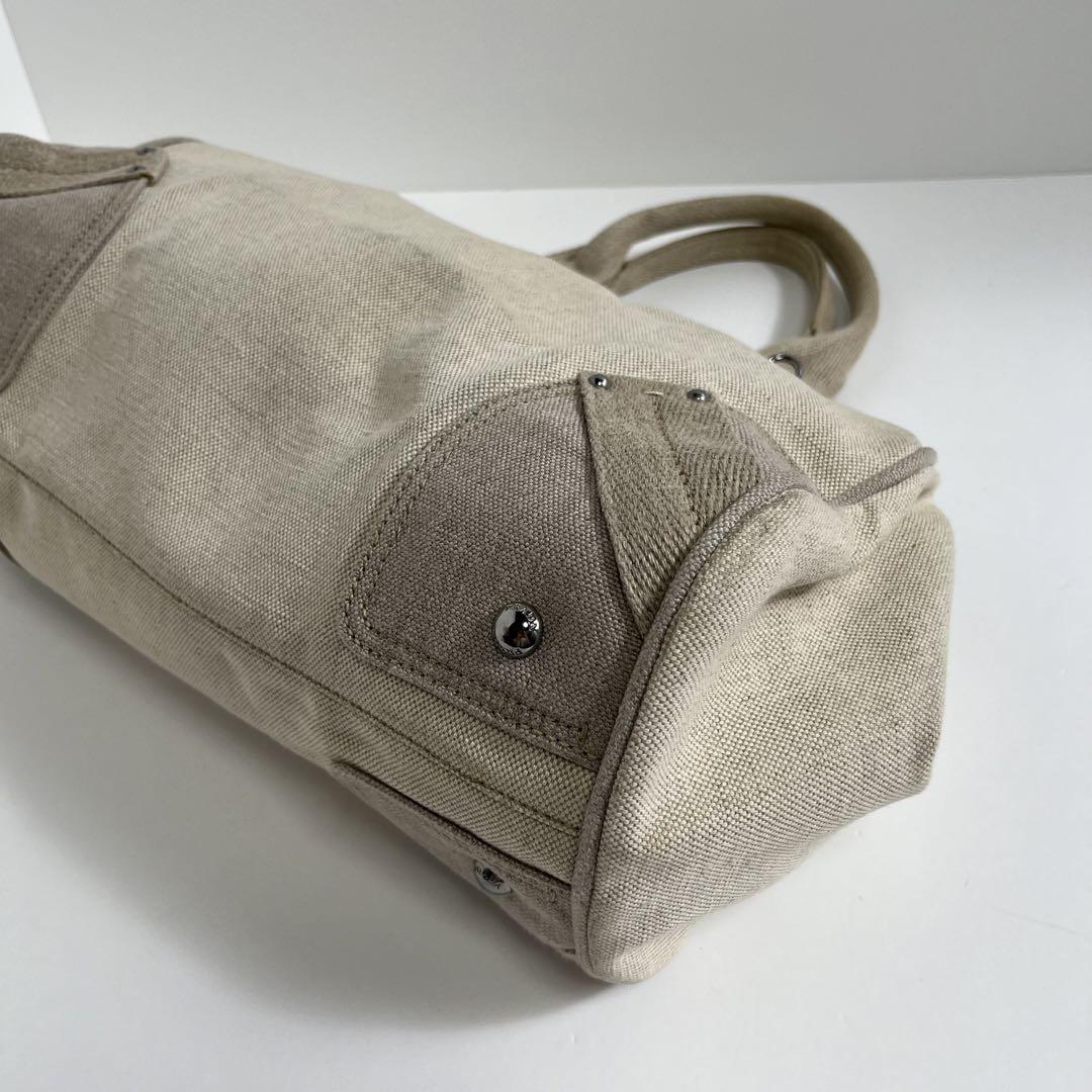 PRADA HANDBAG - VINTAGE