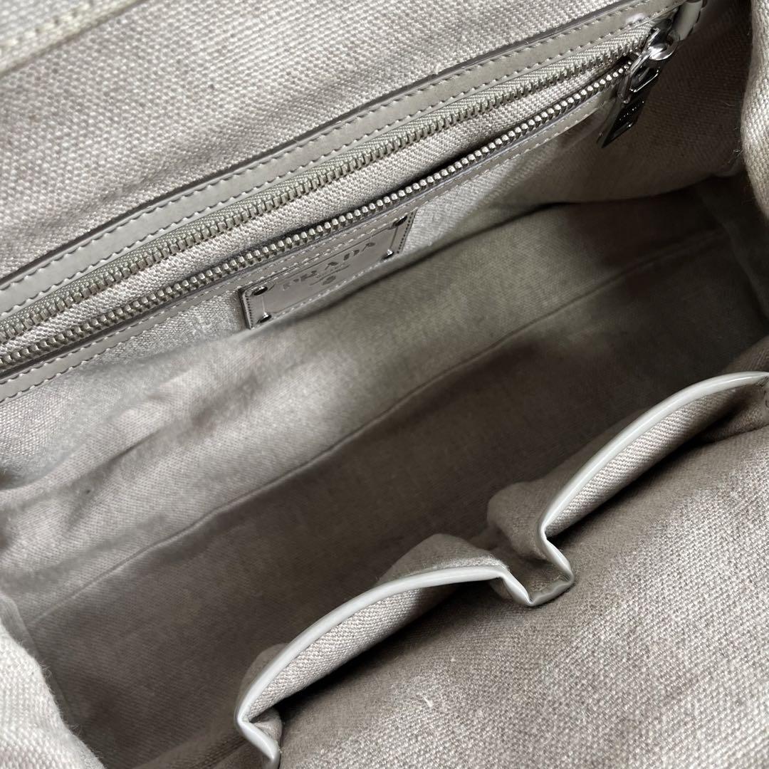 PRADA HANDBAG - VINTAGE