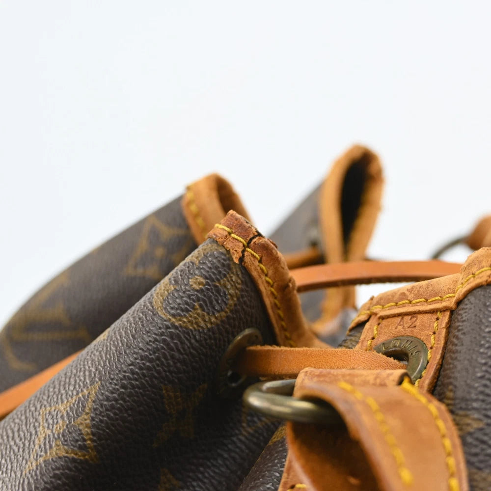 LOUIS VUITTON NOE BUCKET BAG MONOGRAM CANVAS