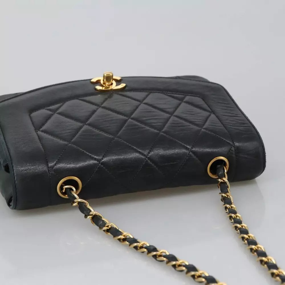 CHANEL MATELASSE CHAIN SHOULDER BAG
