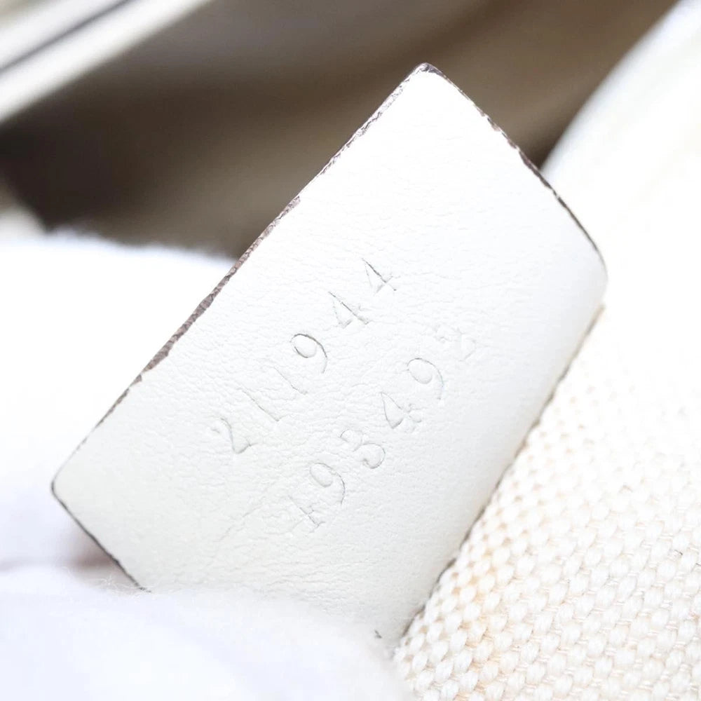 Gucci Sukey Bag - White Guccissima Leather