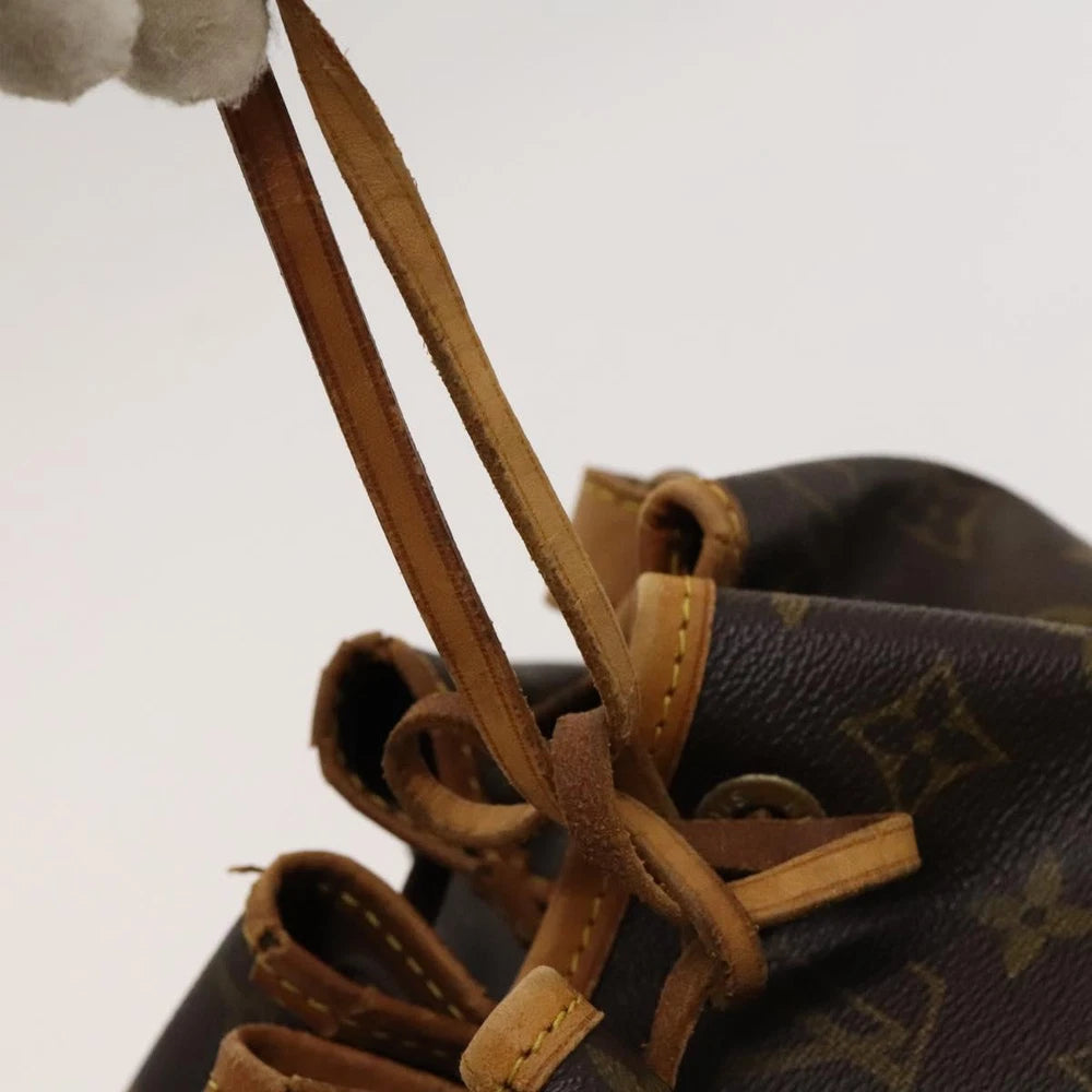 LOUIS VUITTON PETIT NOE BUCKET BAG MONOGRAM CANVAS