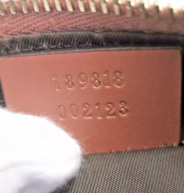 GUCCI POUCH BAG - VINTAGE - Brands Select