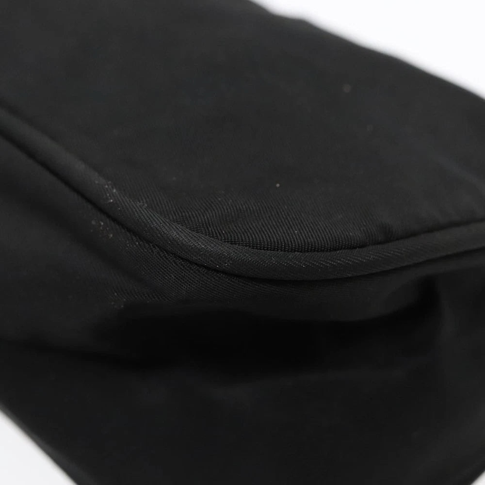 Svart Prada Nylon Veske