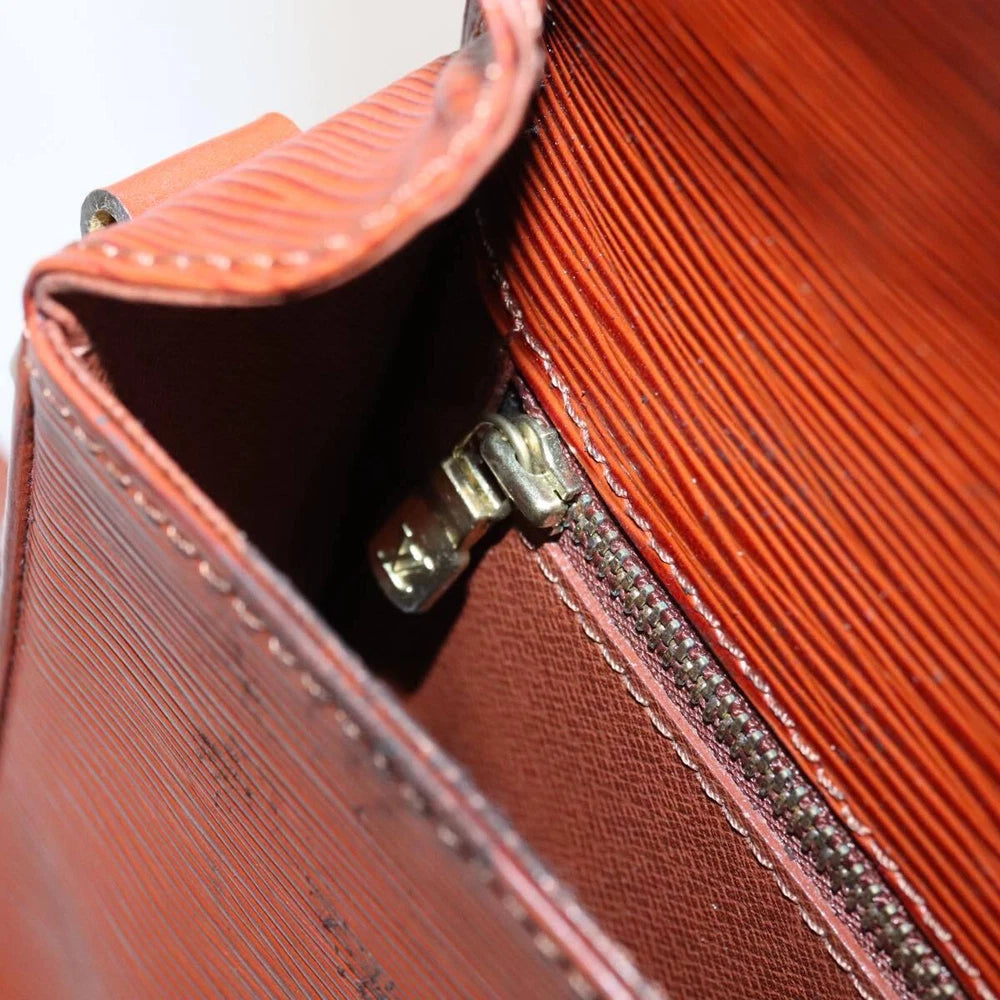 LOUIS VUITTON SAINT CLOUD GM BAG EPI LEATHER BROWN
