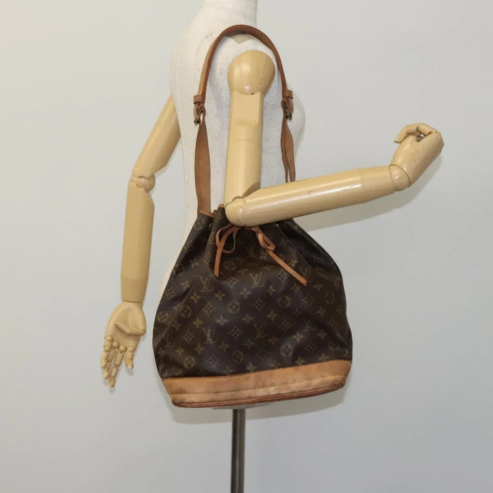 LOUIS VUITTON NOE BUCKET BAG MONOGRAM CANVAS