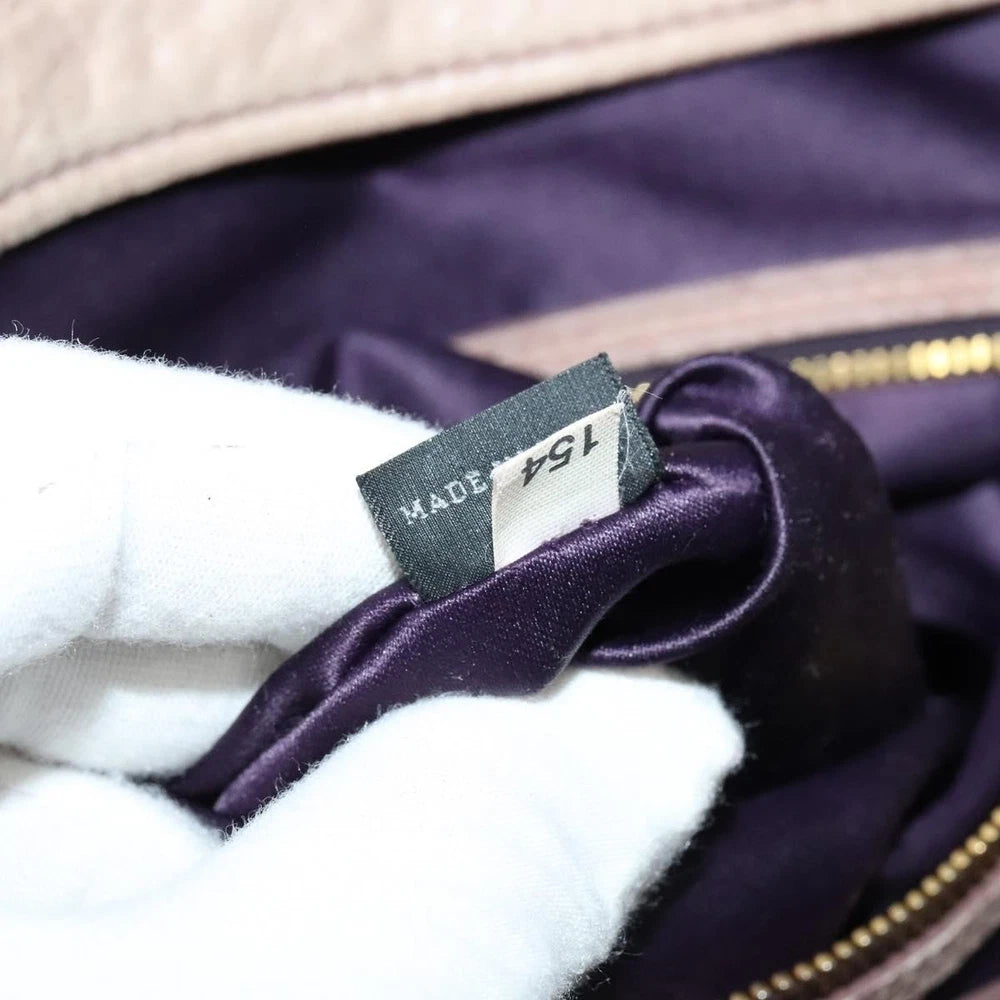 Beige Miu Miu Veske - Med Charm