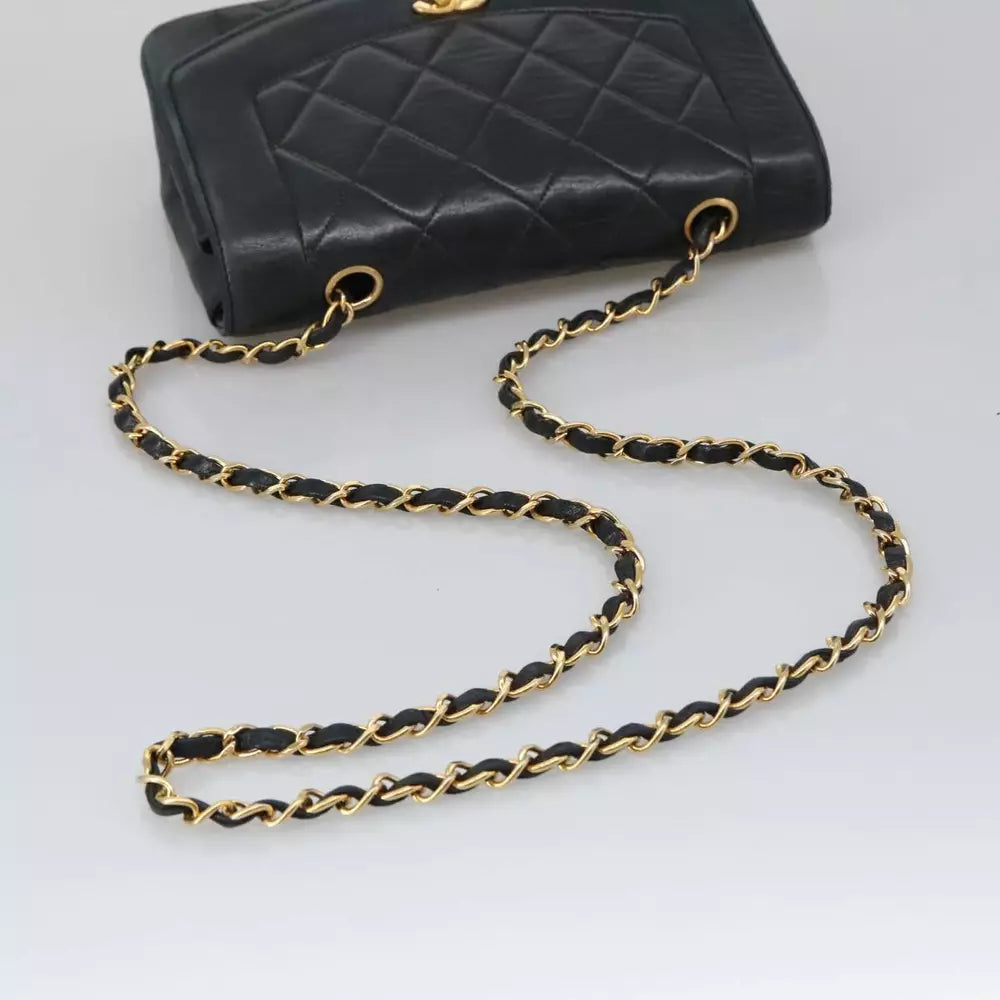 CHANEL MATELASSE CHAIN SHOULDER BAG