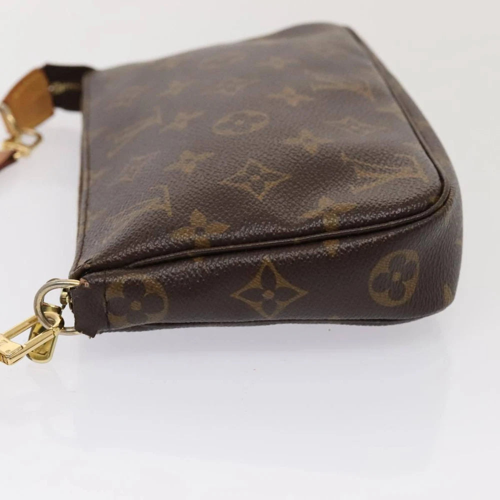 LOUIS VUITTON POCHETTE MONOGRAM CANVAS