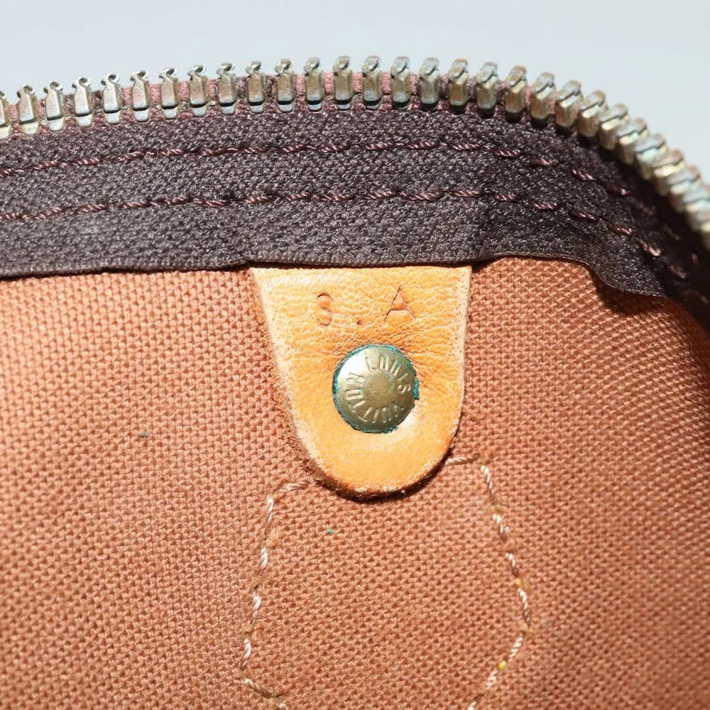 Louis Vuitton Speedy 40 Bag - Monogram Canvas