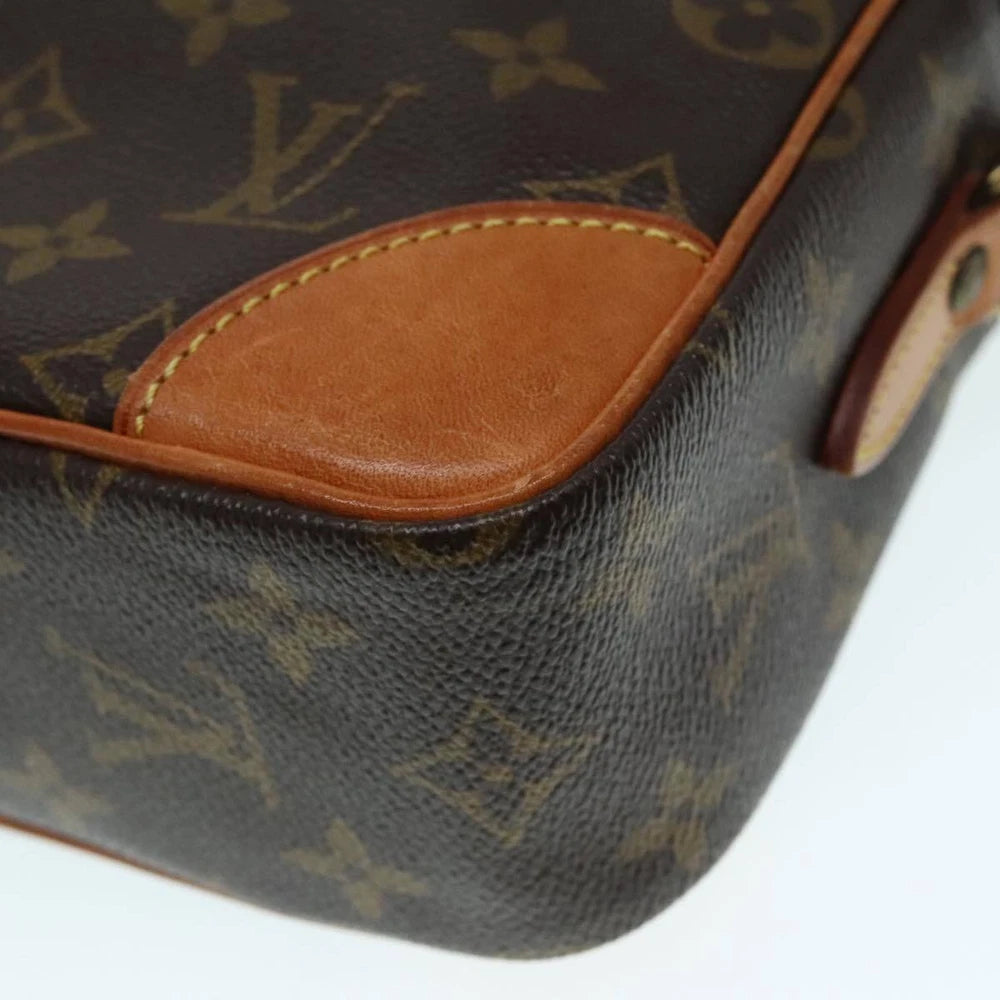 LOUIS VUITTON TROCADERO 27 SHOULDER BAG