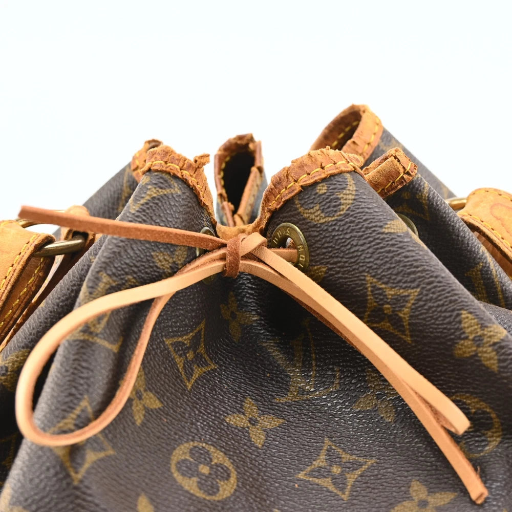 LOUIS VUITTON NOE BUCKET BAG MONOGRAM CANVAS