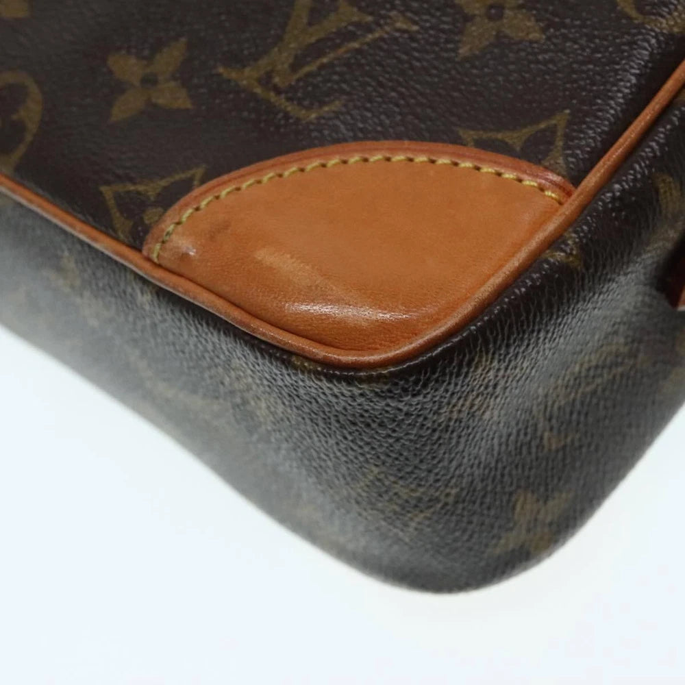 LOUIS VUITTON TROCADERO 27 SHOULDER BAG