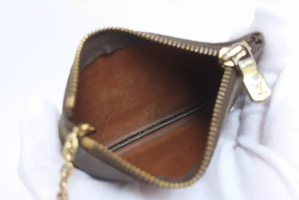 LOUIS VUITTON MONOGRAM KEY POUCH