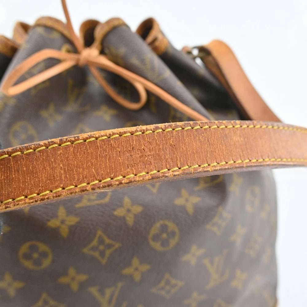 LOUIS VUITTON NOE BUCKET BAG MONOGRAM CANVAS