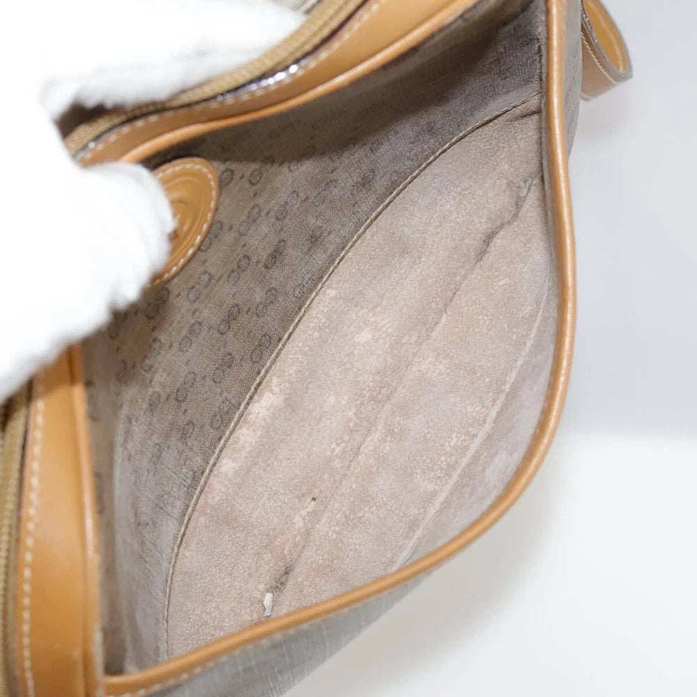 GUCCI SHOULDR BAG GG CANVAS