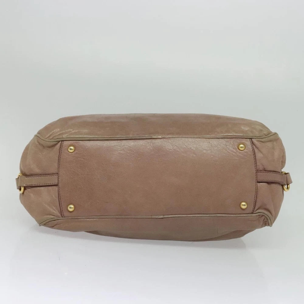 Beige Miu Miu Veske - Med Charm