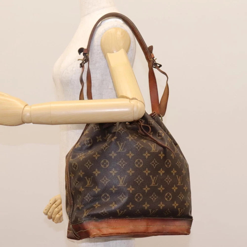 LOUIS VUITTON NOE BUCKET BAG MONOGRAM CANVAS