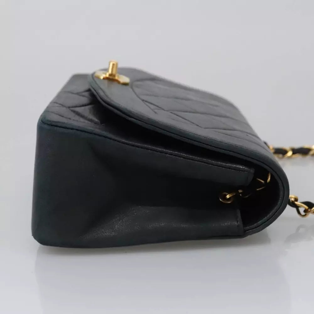 CHANEL MATELASSE CHAIN SHOULDER BAG