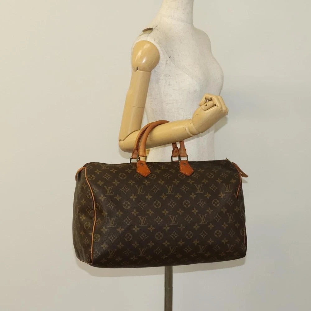Louis Vuitton Speedy 40 Bag - Monogram Canvas
