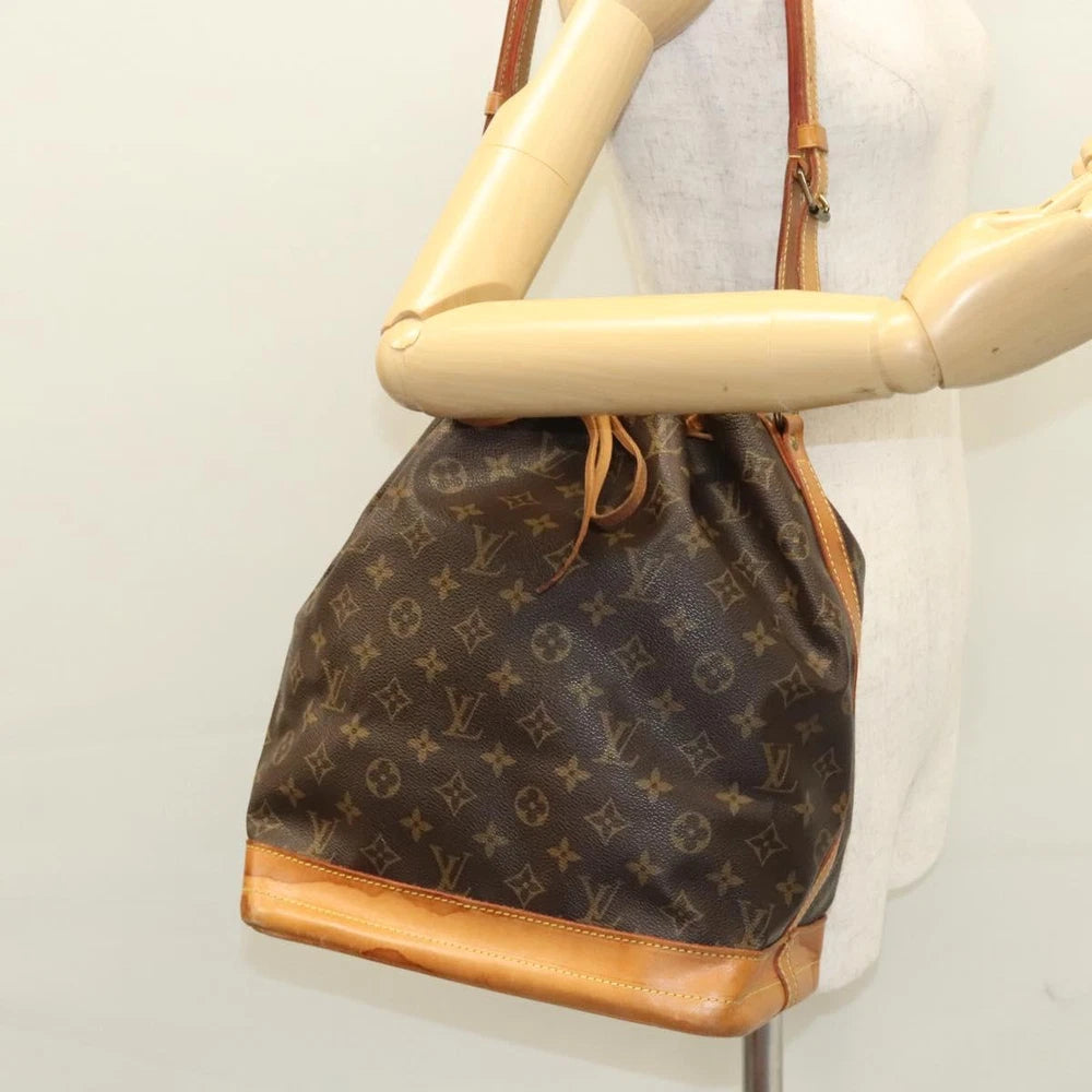 LOUIS VUITTON NOE BUCKET BAG MONOGRAM CANVAS