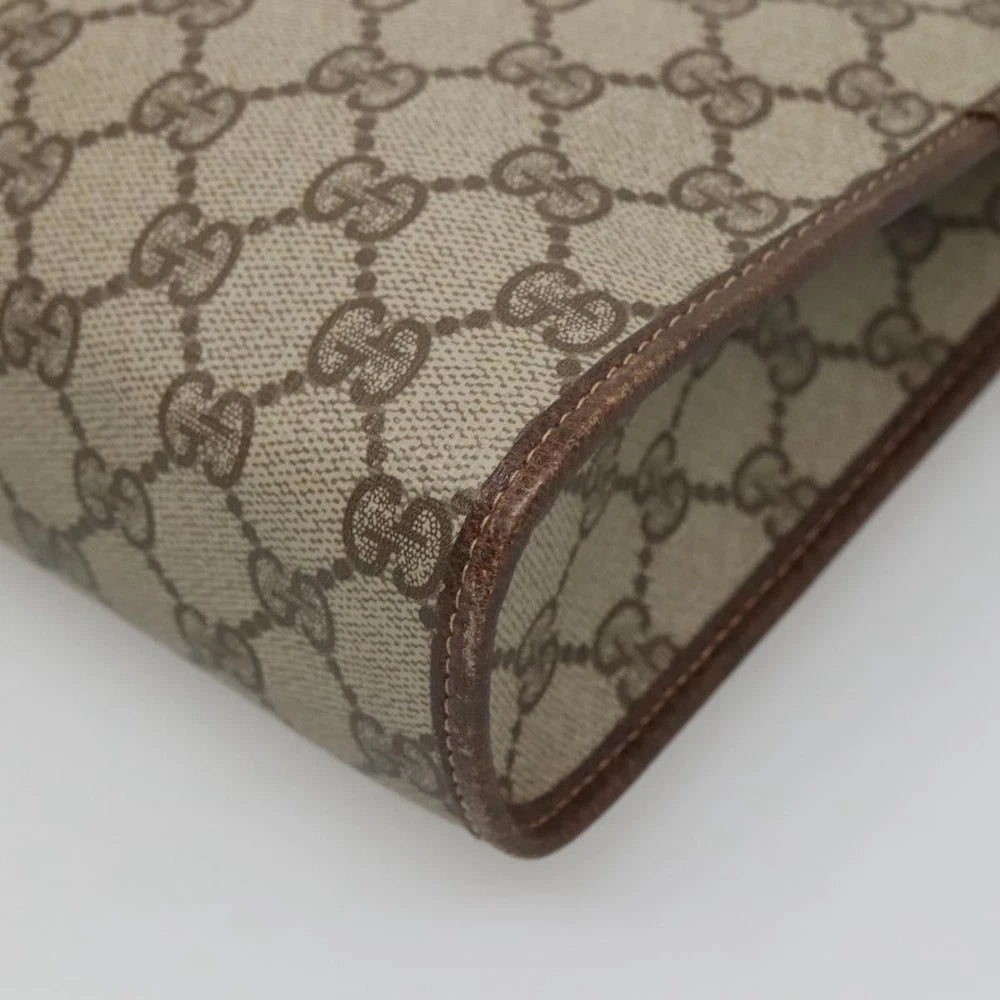 GUCCI GG SUPREME CLUTCH