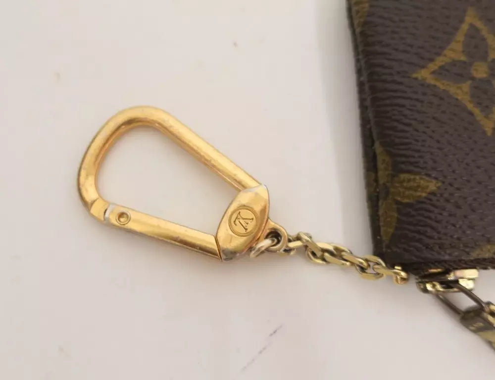 LOUIS VUITTON MONOGRAM KEY POUCH