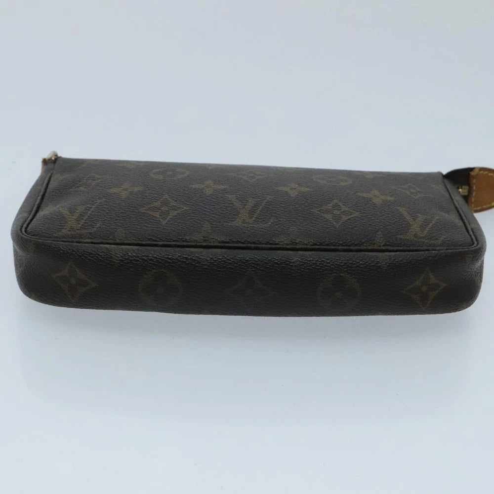 LOUIS VUITTON POCHETTE MONOGRAM CANVAS