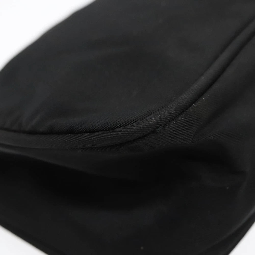 Svart Prada Nylon Veske