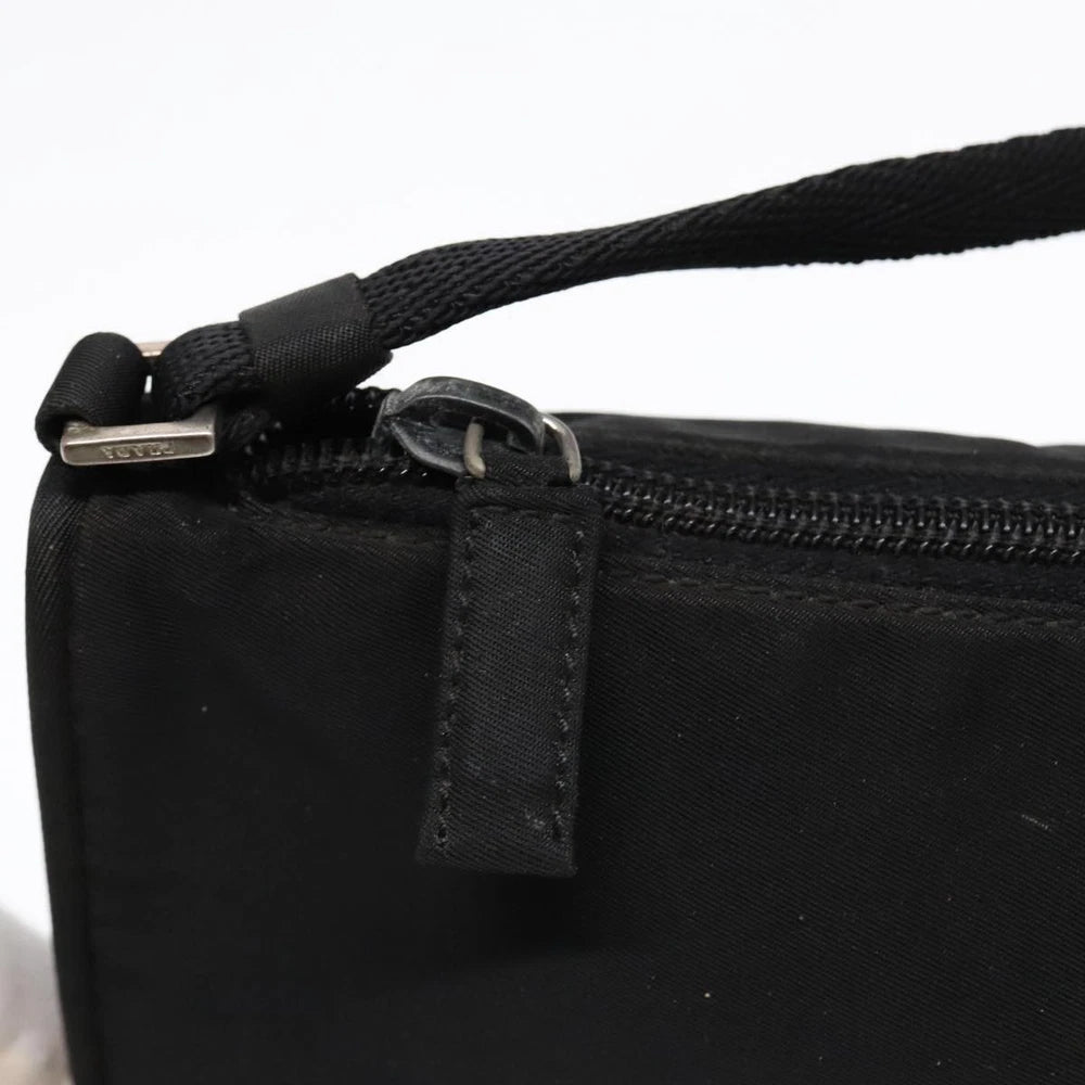 Svart Prada Nylon Veske