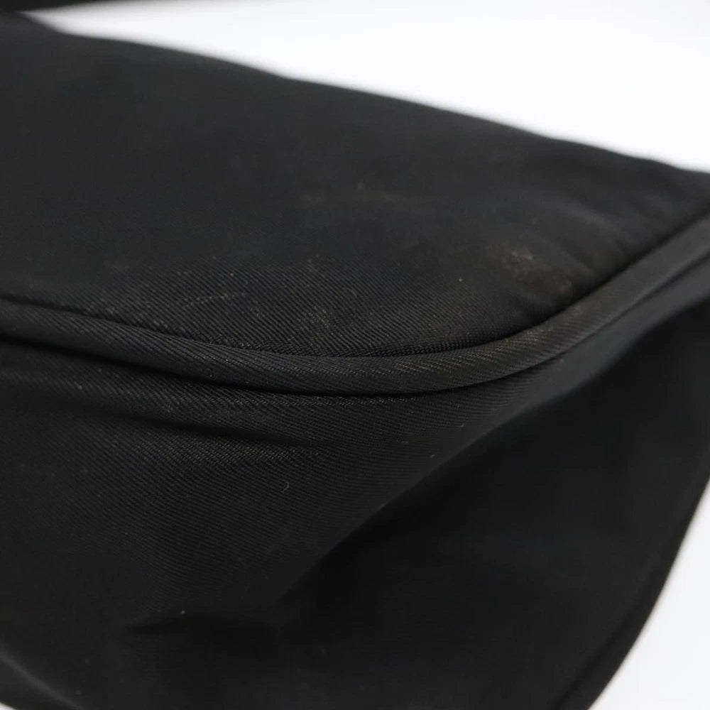 Svart Prada Nylon Veske