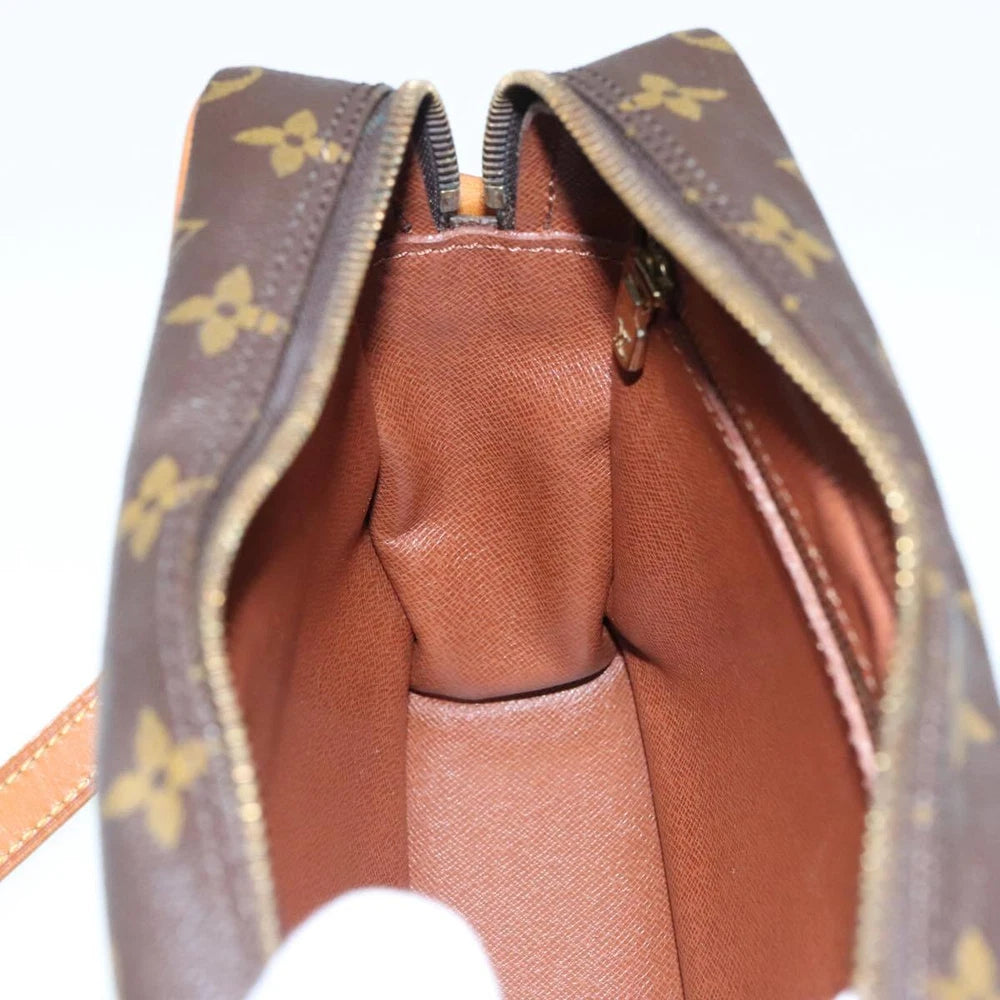 LOUIS VUITTON TROCADERO 27 SHOULDER BAG