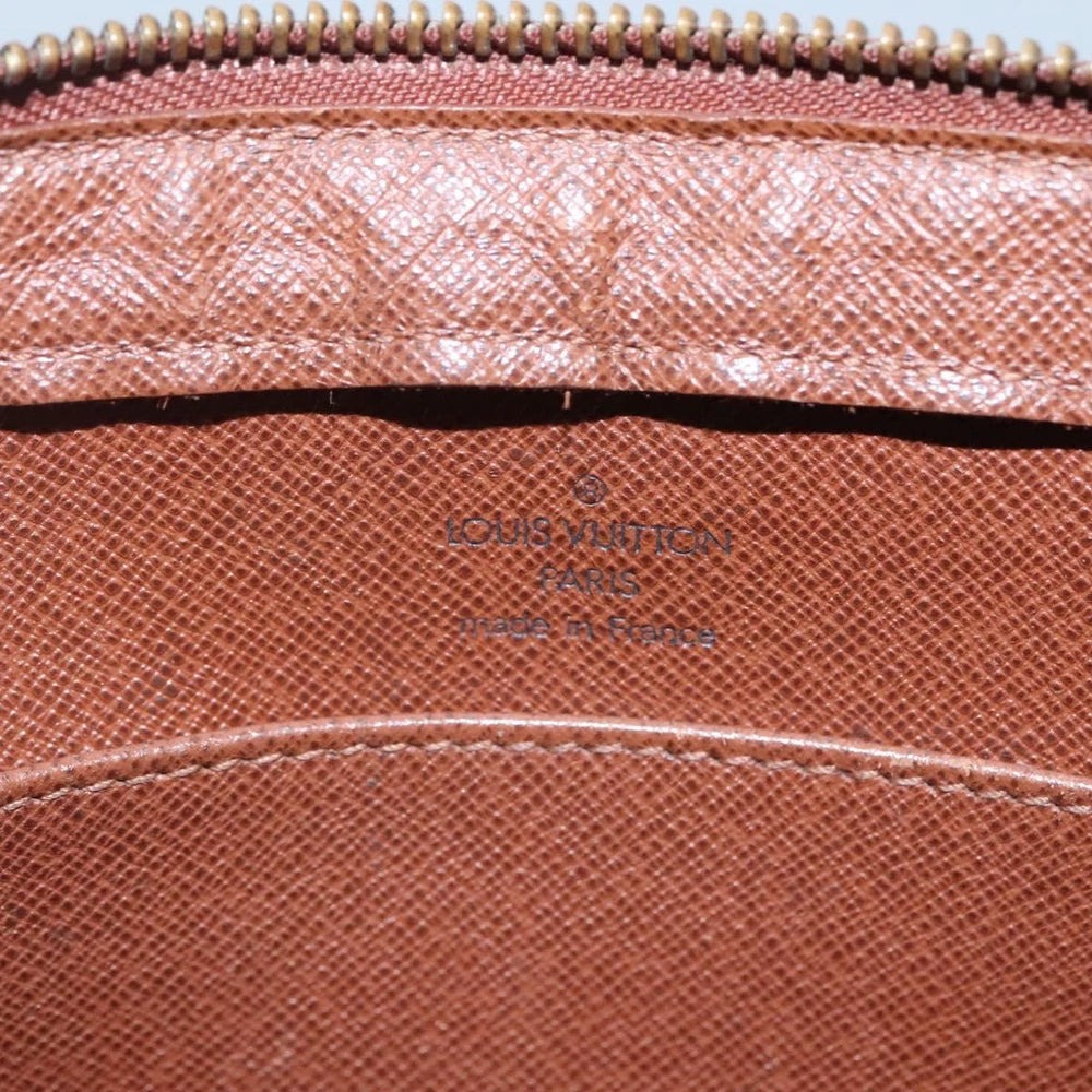 LOUIS VUITTON ORSAY CLUTCH MONOGRAM