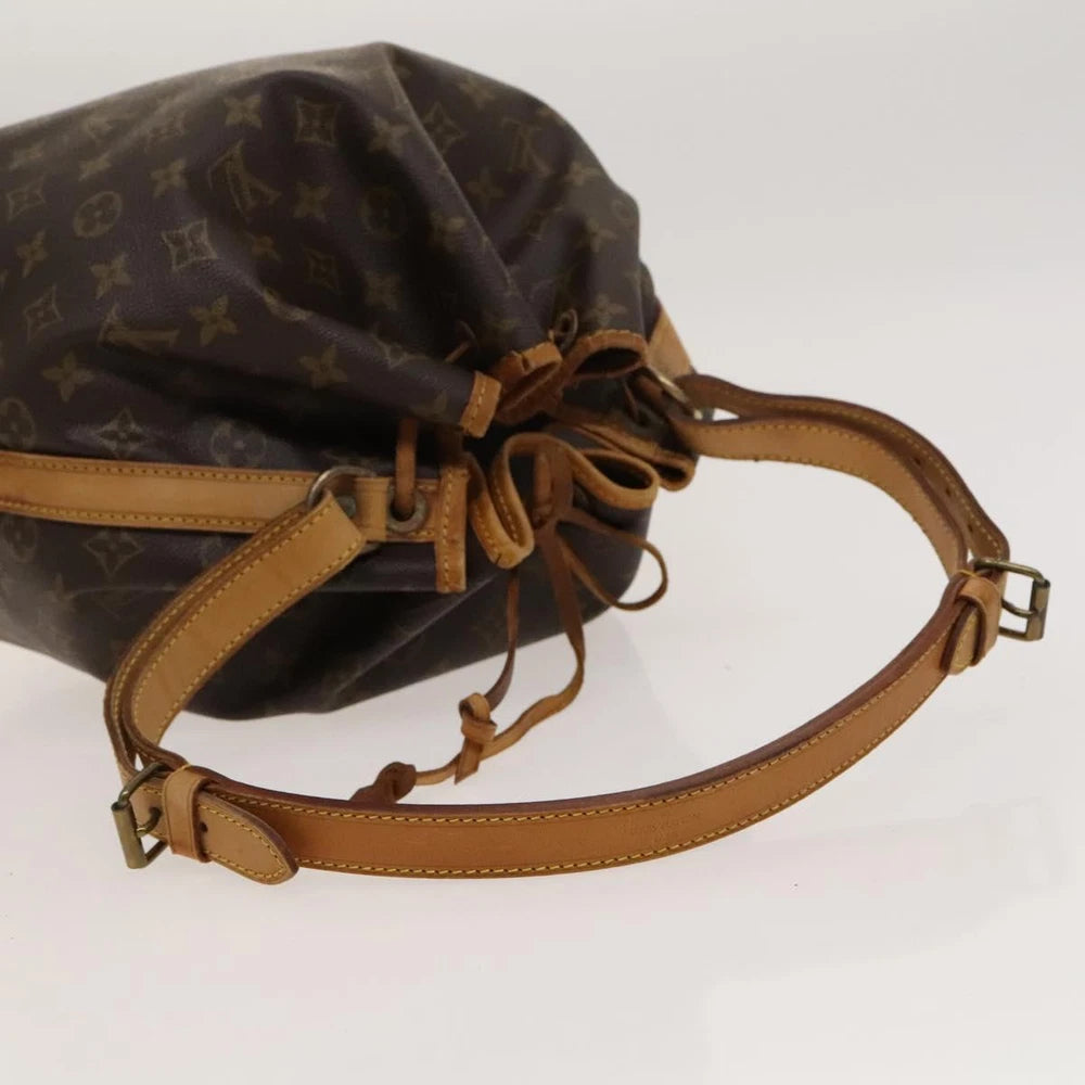 LOUIS VUITTON PETIT NOE BUCKET BAG MONOGRAM CANVAS